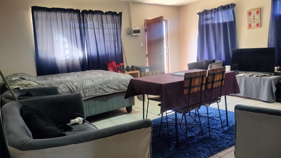5 Bedroom Property for Sale in Navalsig Free State
